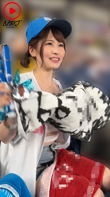 「【素人】巨乳美少女の野球ファンとハメ撮り!興奮の中出しセックスで延長戦【美少女】」のサンプル画像7枚目