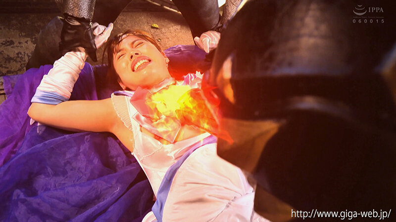 「有栖舞衣が魅せる女戦士ピンチ!セーラーエルメスの絶体絶命バトルシーン」のサンプル画像18枚目