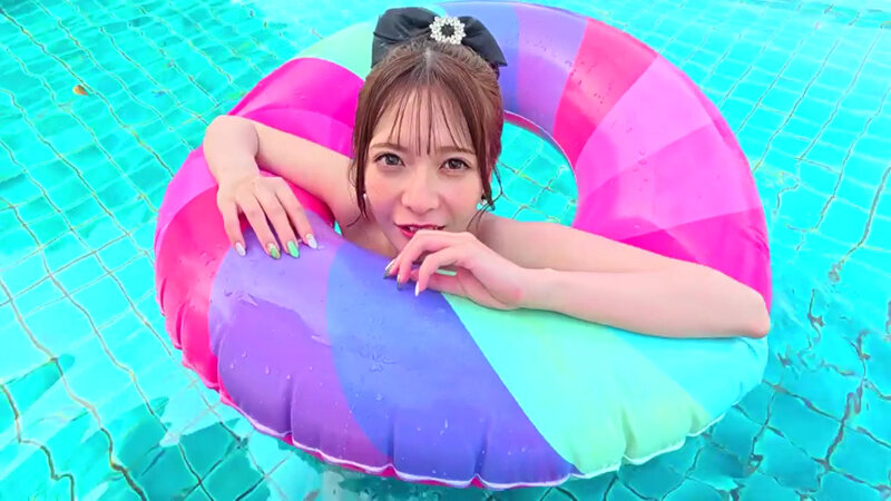 「野々浦暖の美乳が眩しいセクシーグラビア|恋するアクアヴィラで魅せる大人の色気」のサンプル画像8枚目