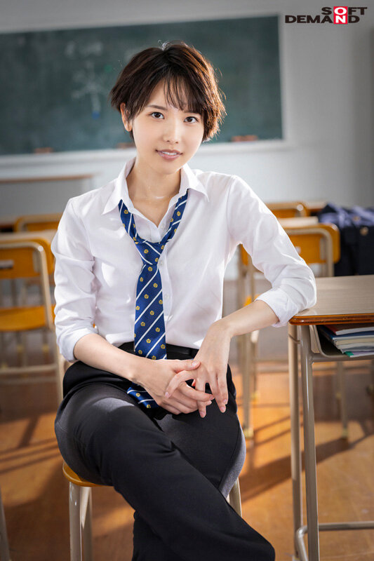 「柴崎はる｜制服姿のスレンダー美少女が友達とおっぱいチェック｜学生服コスプレ」のサンプル画像3枚目