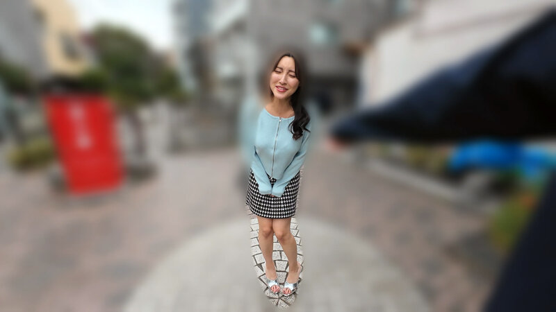 「【森沢かな】羞恥露出プレイで絶頂アクメ連発！巨乳熟女が中出し3連発で乱れ狂う」のサムネイル