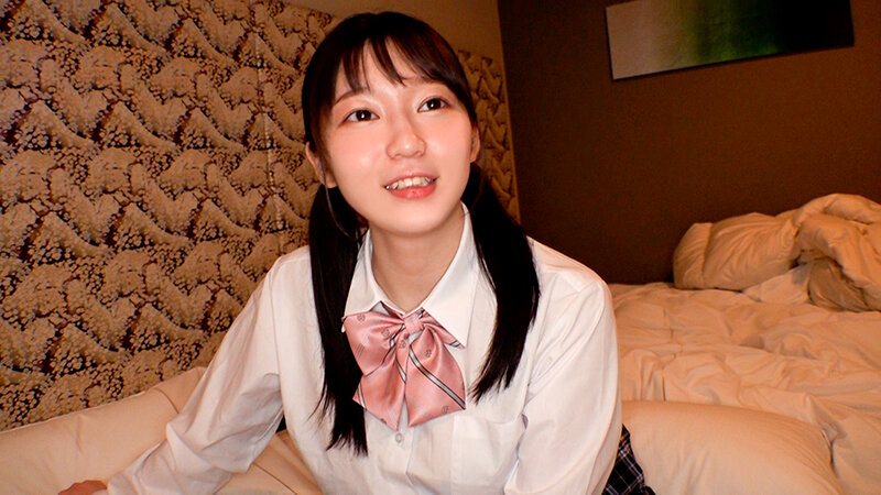 「【素人JK】Gカップ巨乳の清楚系制服美女に中出しハメ撮り！美乳揺れる濃厚プレイ」のサンプル画像2枚目