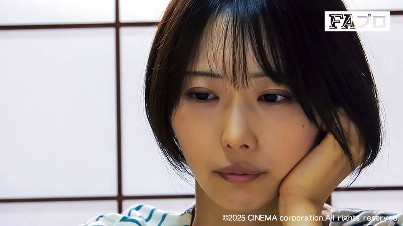 「那賀崎ゆきね 汗だくで絡み合う濃密シーン｜スレンダー巨尻美女の背徳ドラマ作品」のサンプル画像1枚目