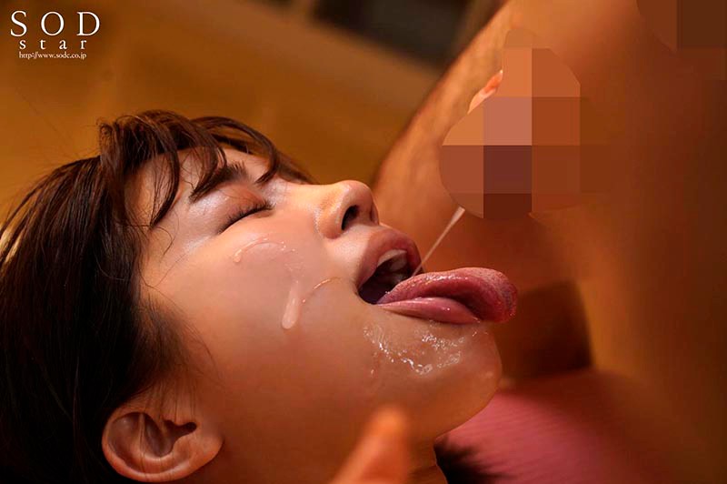 「唯井まひろのスク水フェラが凄い！競泳水着美少女の濃厚ご奉仕テクニック」のサンプル画像15枚目