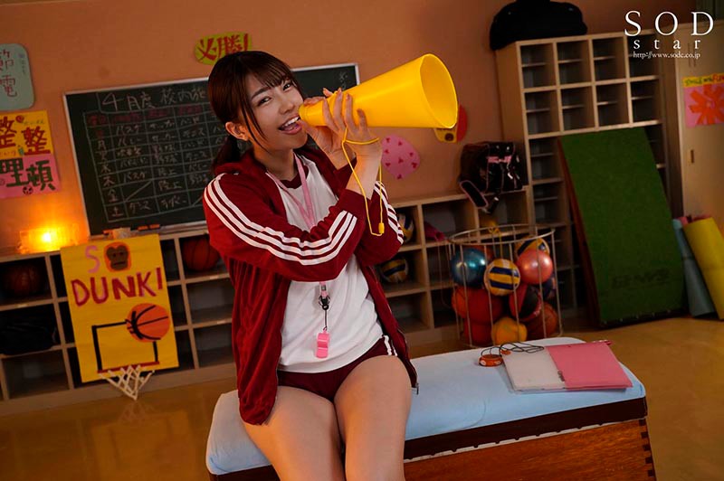 「唯井まひろのスク水フェラが凄い！競泳水着美少女の濃厚ご奉仕テクニック」のサンプル画像9枚目