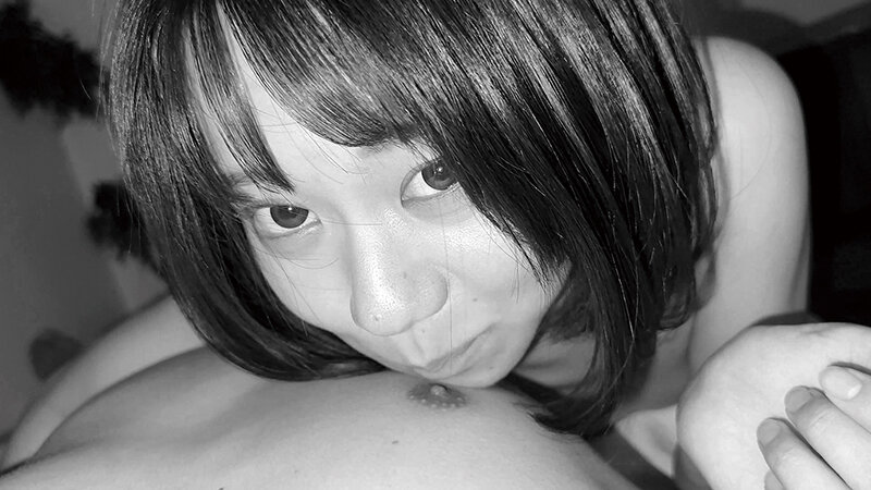 「【素人流出】芸能人の熱愛スクープ映像が流出!プライベート盗撮と生ハメ中出しの衝撃映像」のサンプル画像9枚目