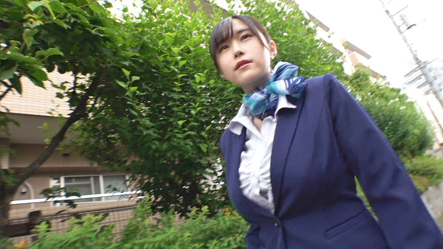 「【美脚CA】黒パンストで足コキ対決！リモコンローター装着のまま罰ゲーム中出しへ【フェチ】」のサンプル画像10枚目