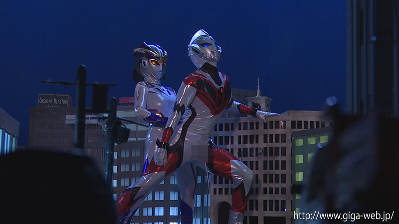 「月島さくらが女戦士に変身!悪の宇宙人との激闘バトルで見せる熱演アクション」のサンプル画像19枚目