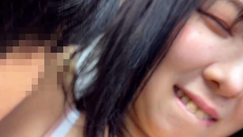 「素人お姉さんナンパ企画!食品工場事務員みりなちゃんが街中でM男にワキ舐め許可する神対応」のサンプル画像12枚目