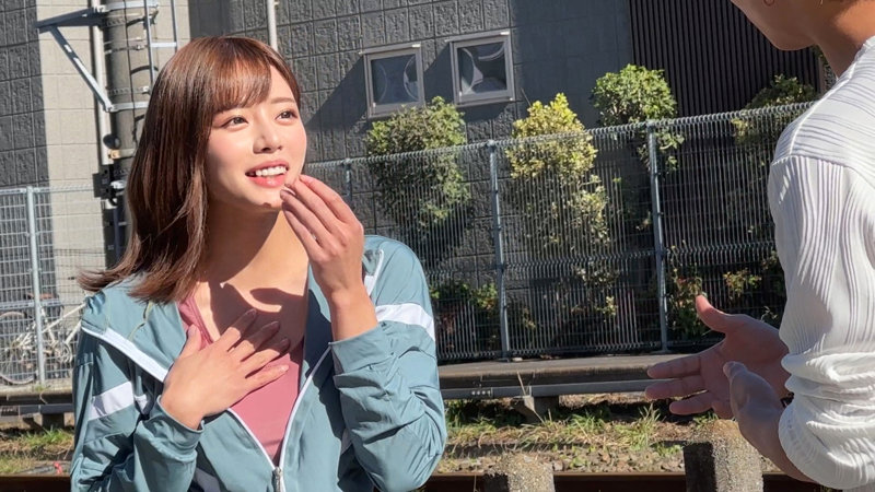 「るいささん スレンダー巨乳美女をナンパして中出し！素人ナンパ企画の人気作品」のサンプル画像1枚目