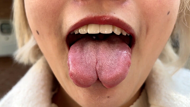 「【素人ナンパ】美人お姉さんが言葉責めと濃厚鼻フェラでM男を翻弄する激エロ映像」のサンプル画像2枚目