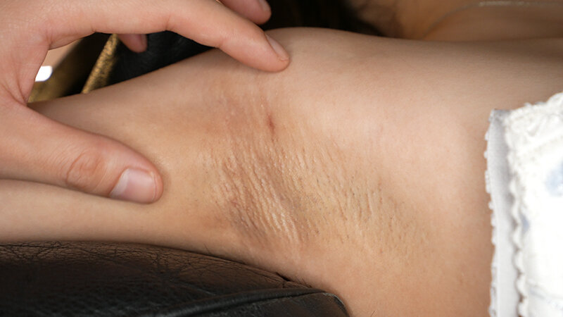 「愛瀬ゆうりのツンデレ巨乳JDが潮吹き絶頂!中出しされて感じまくる姿がエロすぎる」のサンプル画像8枚目