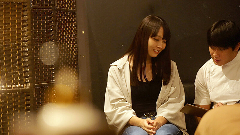 「月乃クロロのニューハーフソープ体験|盗撮風カメラで魅せる男の娘の妖艶プレイ」のサンプル画像2枚目