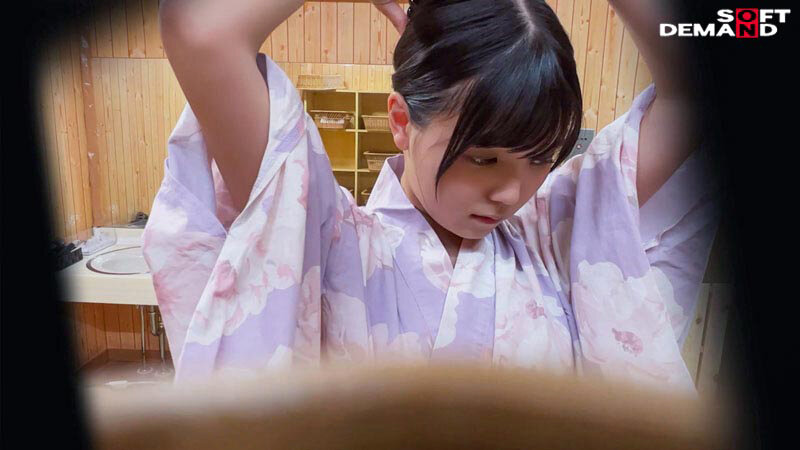 「松永あかり 野外露出で汗だく挑戦！温泉旅館でタオル一枚の羞恥体験するSOD女子社員OL」のサンプル画像9枚目