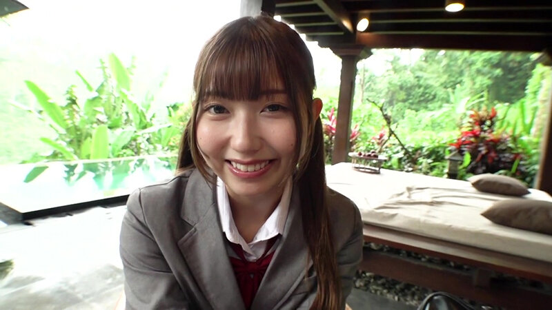 「逢沢みゆの水着グラビア動画｜セクシーアイドルの魅惑ボディを堪能できるイメージ作品」のサンプル画像1枚目