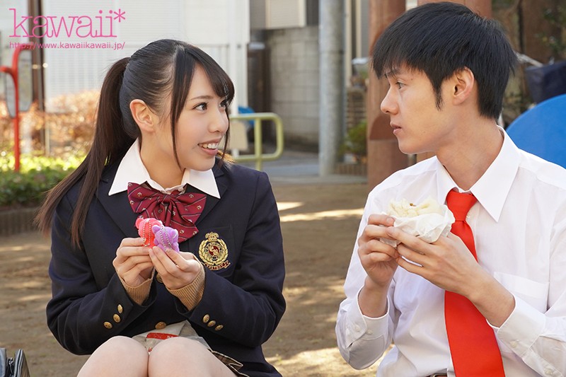 「白桃はな 初恋の元カノとNTR中出し濃厚キス 美少女との禁断の3日間セックス」のサンプル画像1枚目