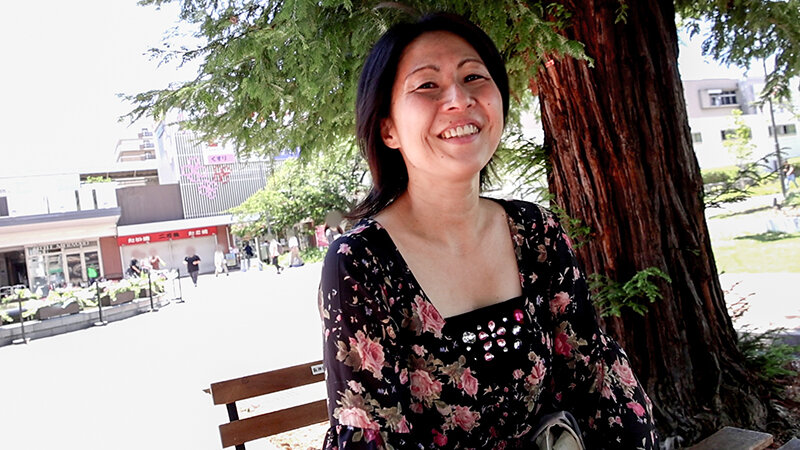 「【素人人妻】46歳巨乳熟女まどかさんとのハメ撮り映像|地方の人妻との濃厚プレイ」のサンプル画像3枚目