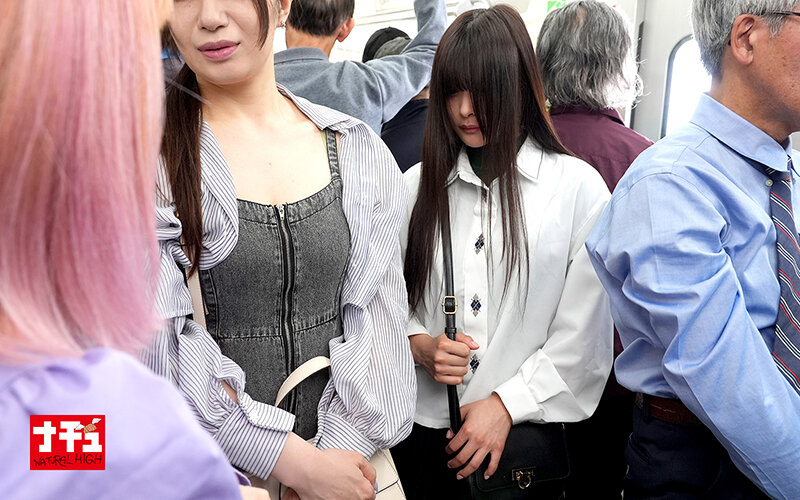 「【美少女】スレンダー巨乳の内気な女子大生が羞恥プレイで感じまくり中出しされる姿がエロい」のサンプル画像2枚目