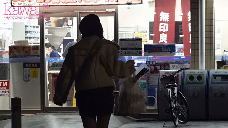 「素人女子大生みなみ20歳のハメ撮り映像|巨尻美容師アルバイトの隙だらけプライベート」のサンプル画像3枚目