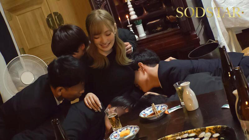 「渚恋生の人妻NTR作品|金髪ギャル妻が寝取られ中出しされる濃厚プレイ動画」のサンプル画像5枚目