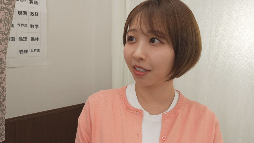 「宍戸里帆が恥ずかしめプレイで羞恥責め！新任女教師が生徒の前で辱められる衝撃作品」のサムネイル