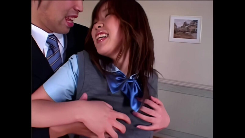 「山咲ちゆり・夢美ここら4人の女子校生が学生服姿で中出し体験【AIリマスター版】」のサンプル画像5枚目