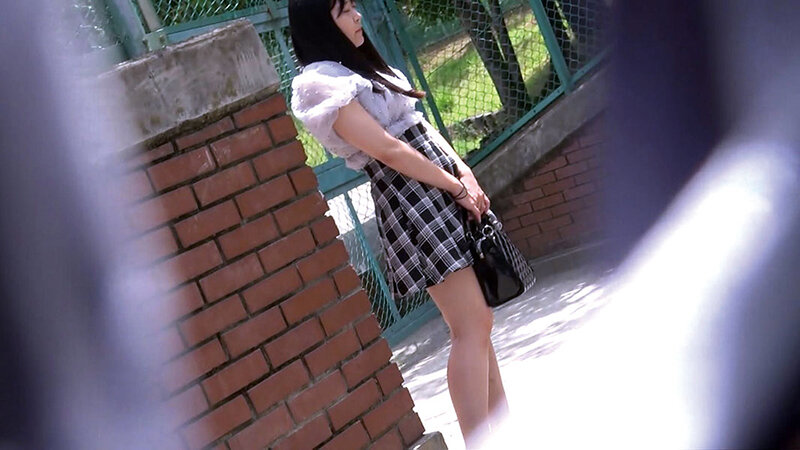 「【素人】個人撮影会で過激交渉！素人美女とのリアルハメ撮り映像が流出【個撮】」のサムネイル