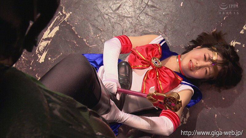 「深月めいが美少女戦士に変身！女戦士ヒロインが闘いに敗れ屈服する姿が話題」のサンプル画像2枚目