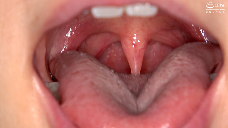 「横峯めぐの口内・歯・のどちんこ観察プレイ！清楚系美少女M女が魅せる貴重映像」のサンプル画像10枚目