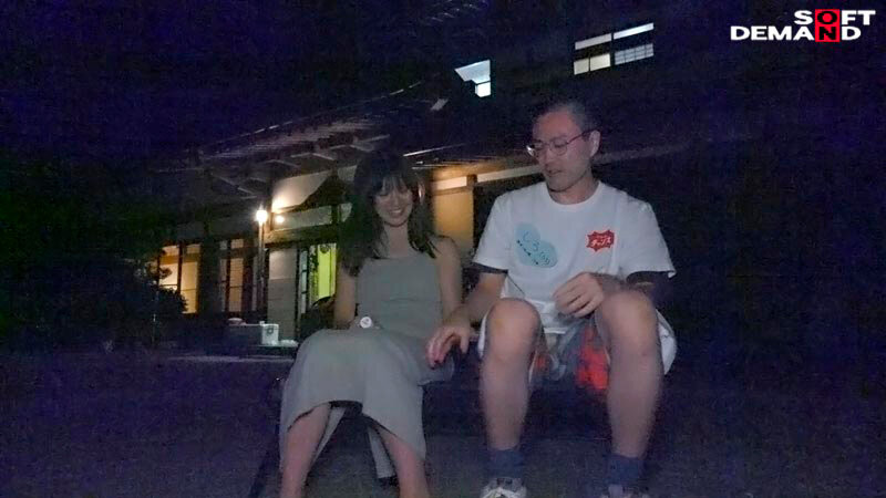 「倉持侑未・釜谷明日華・菱沼萌咲がOL姿で童貞くんを優しく筆おろし！ドキドキ初体験ドキュメント」のサンプル画像7枚目