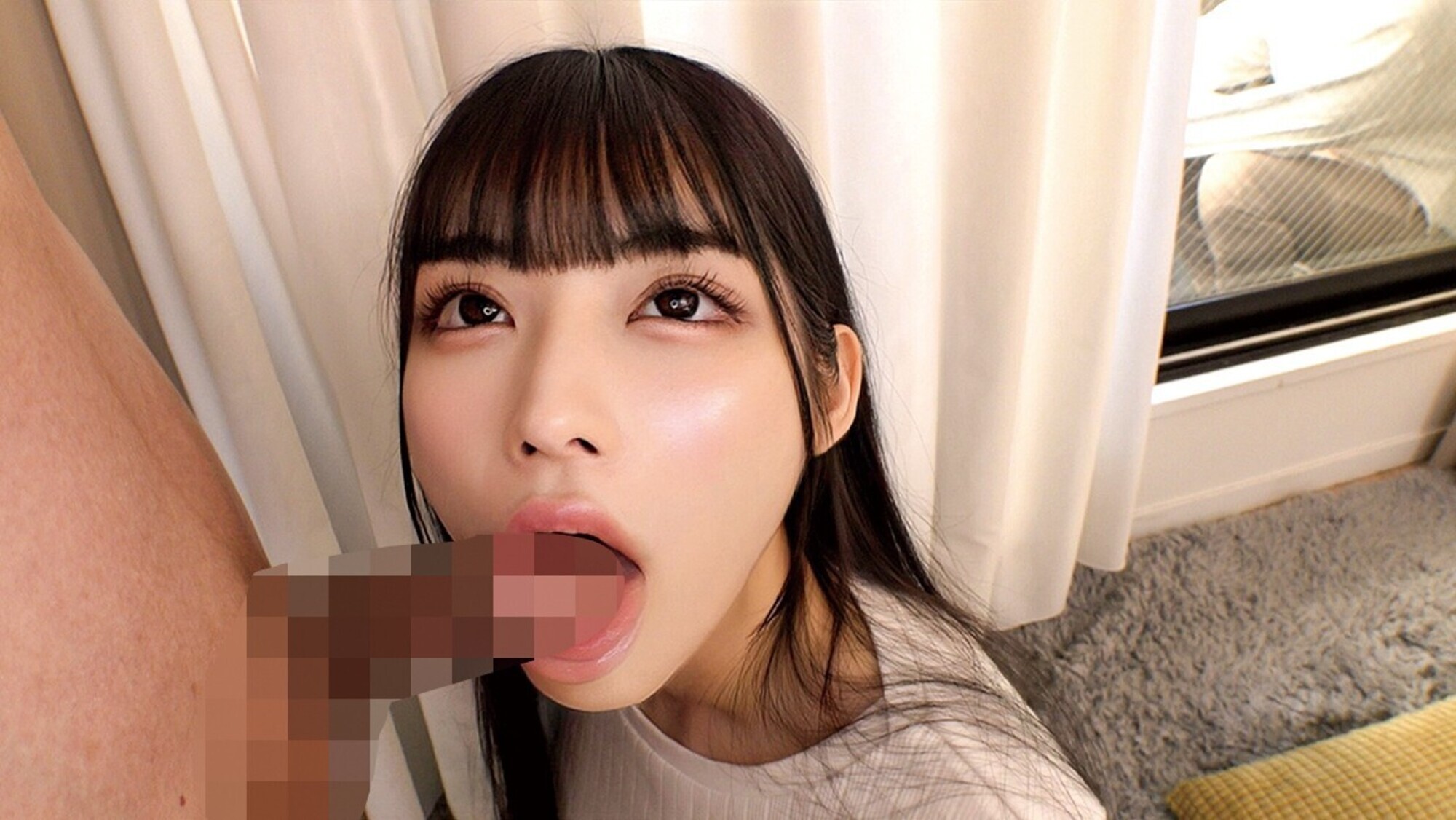 「マジックミラーの向こうには愛する旦那様／／育児に追われる欲求不満なママさんが夫の目の前でお口だけでじゅぼんじゅっぼんバキュームノーハンドフェラ！？恥ずかしそうにお口だけでデカチンおしゃぶり夢中になりすぎてムラムラ爆発＆赤面発情･･･パパの目の前で生ハメ生ハメSEX（ ゜Д゜）総発射20発！4人全員中出しSP」のサンプル画像21枚目