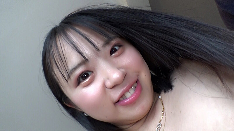 「菊池はる 美少女スレンダーボディの個撮ハメ撮り映像 貧乳美女のフェラ＆局部アップで魅せる濃密プレイ」のサンプル画像4枚目