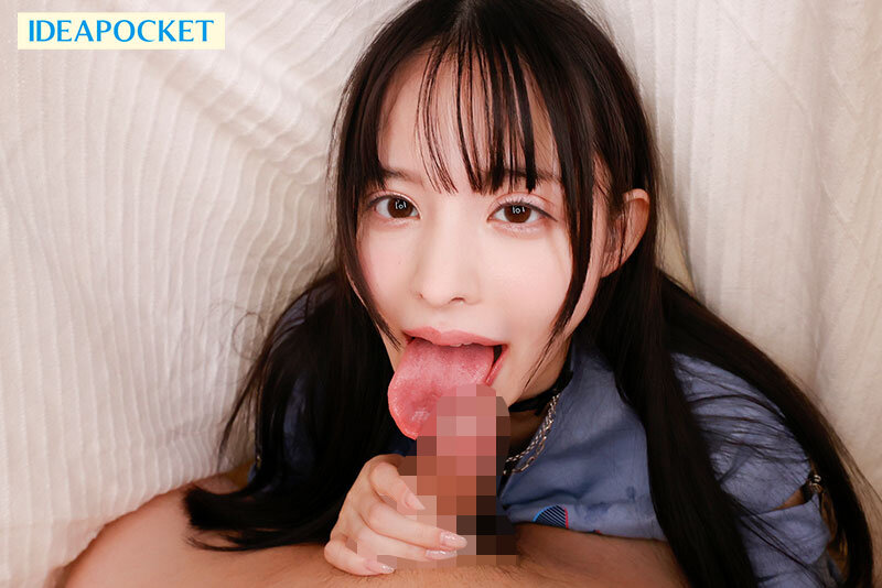 「山田鈴奈のパンチラ誘惑が凄い!美少女アイドルが魅せる小悪魔痴女プレイに悶絶」のサンプル画像9枚目