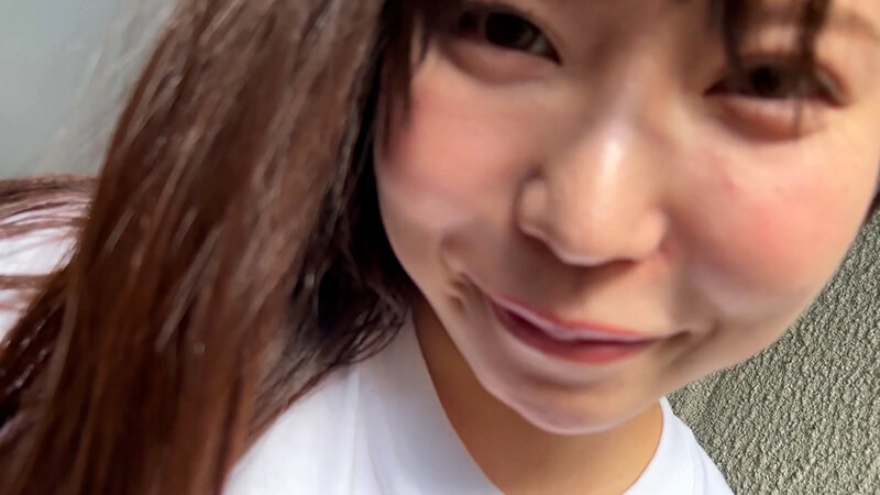 「【素人ナンパ】街角で声をかけたお姉さんまいなちゃんの口内観察体験動画」のサンプル画像19枚目