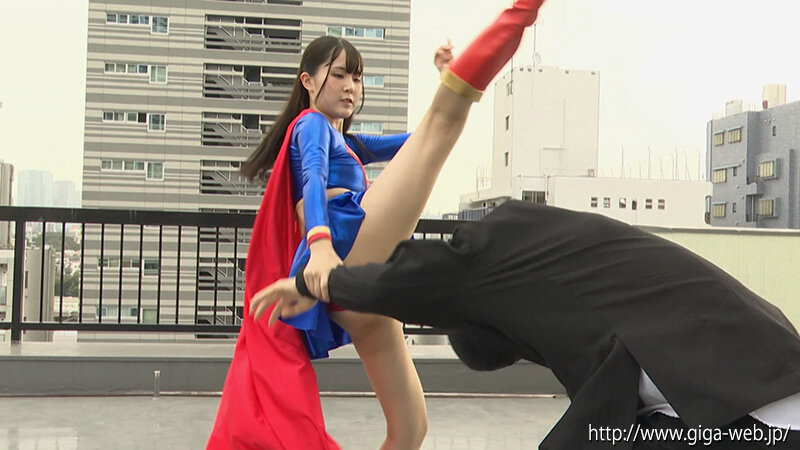 「紺野みいな 女戦士ヒロイン敗北!スーパーレディーが屈辱のファン感謝祭で責められる」のサンプル画像2枚目