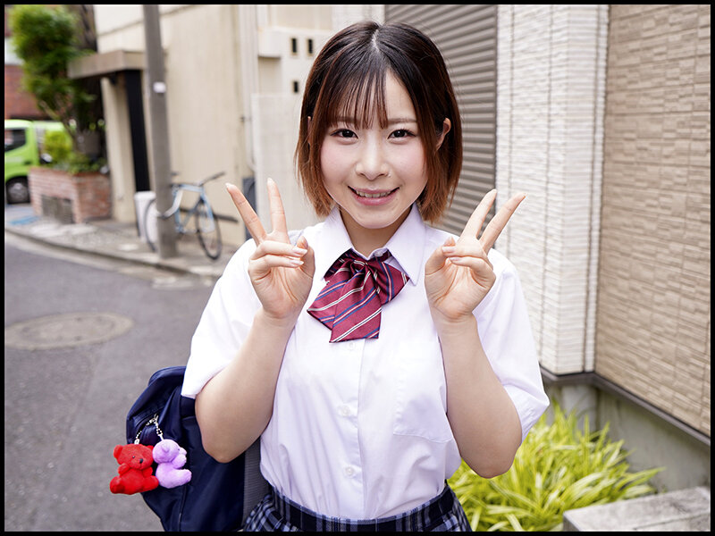 「沙月恵奈 女子校生コスプレでイラマチオ&ごっくん中出し調教される美少女の快感堕ち」のサムネイル