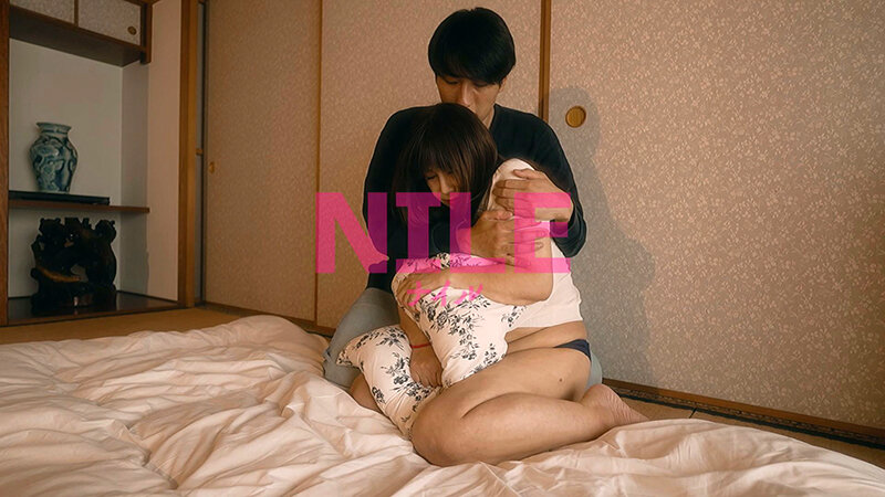 「夢野まりあの巨乳パイズリが堪らない!五十路熟女の禁断母子相姦ドラマ」のサンプル画像9枚目