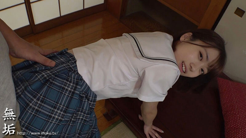 「白石もも スレンダー女子校生の制服セーラー服にぶっかけ 美少女JK総集編」のサンプル画像9枚目