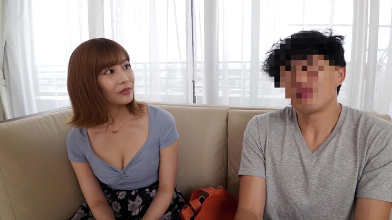 「夏川あゆみが童貞を優しく筆おろし！人妻との中出し初体験で最高の快感を味わう」のサンプル画像3枚目