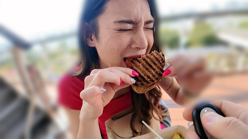 「姫野じゅりのニューハーフデート動画｜巨根でアナルセックス＆アクメオナニー披露」のサンプル画像4枚目