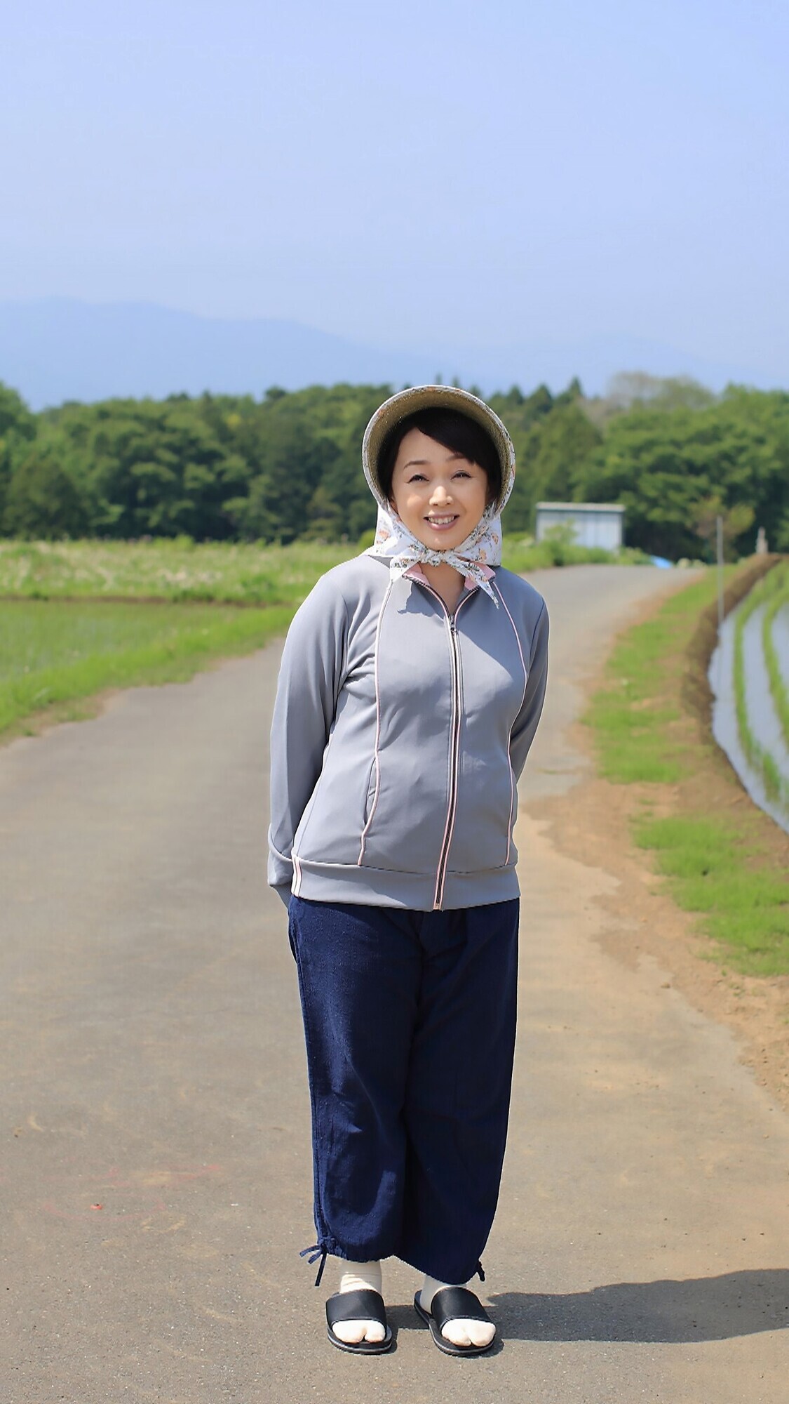 「密かに欲求不満を抱えながら悶々と暮らしている 一見真面目な地方のおばさん 36人8時間スペシャル」のサムネイル