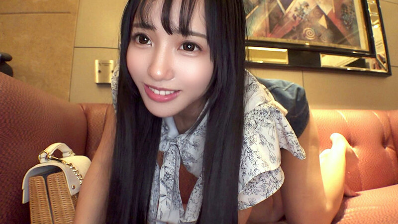 「美咲音の美乳美少女がフェラ＆中出しで魅せる！尻フェチ必見の濃厚プレイ」のサンプル画像1枚目