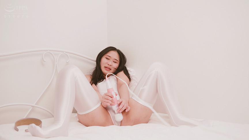 「ゆいがチャレンジ!タイマー電マで絶頂我慢に挑戦する人気バラエティ動画」のサンプル画像10枚目