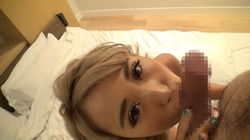 「【素人ギャル】パイパン美女との生ハメNTR撮影!巨根で激しく突かれる寝取られ映像集」のサンプル画像13枚目