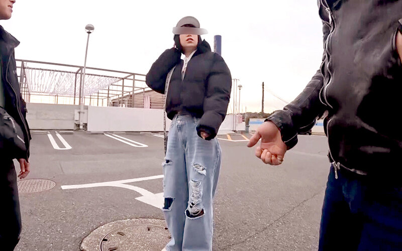 「【素人ナンパ】ビキニ巨乳美女を海でGET!水着姿の素人娘と即ハメ体験」のサンプル画像3枚目