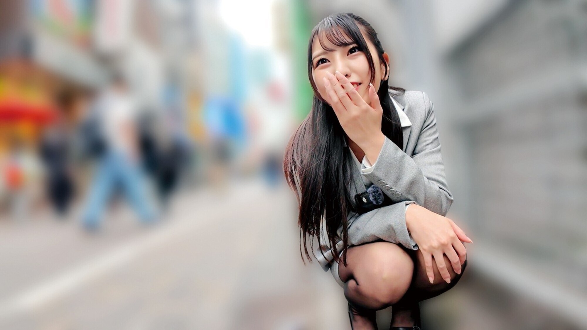 「素人美少女とリモコンバイブお散歩ー黒パンスト敏感キャリアウーマン編ー「もう我慢できません･･･／／」人ごみの中、黒パンスト美脚ガクブル震わせイキまくってしまうOLたち！人生初の羞恥プレイでまさかのエロスイッチオン！車移動中も大胆カーオナニー！最後はホテルで心行くまで生セックス！」のサンプル画像10枚目