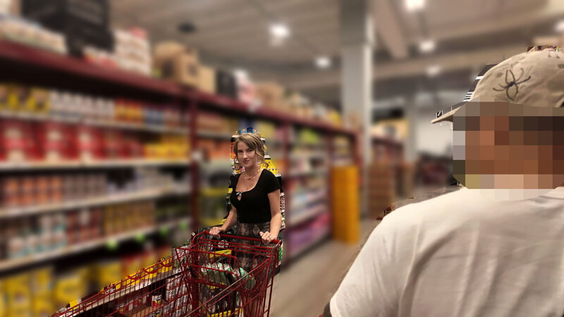 「【素人】巨乳白人美女がスーパーで逆ナンパ!グラマラス人妻との濃厚プレイに興奮必至」のサンプル画像3枚目