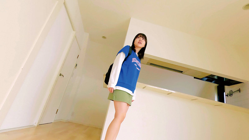 「えみさんの美乳が揺れる中出しプレイ｜巨乳美少女との濃密な時間を堪能」のサンプル画像1枚目