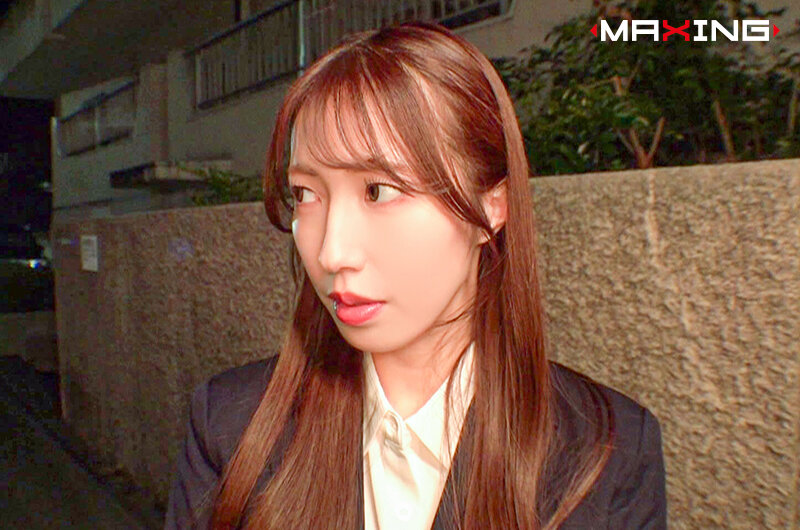 「あかね麗が魅せる禁断の不倫NTR!美乳OL痴女の激しいキスと中出しアクメに理性崩壊」のサンプル画像2枚目