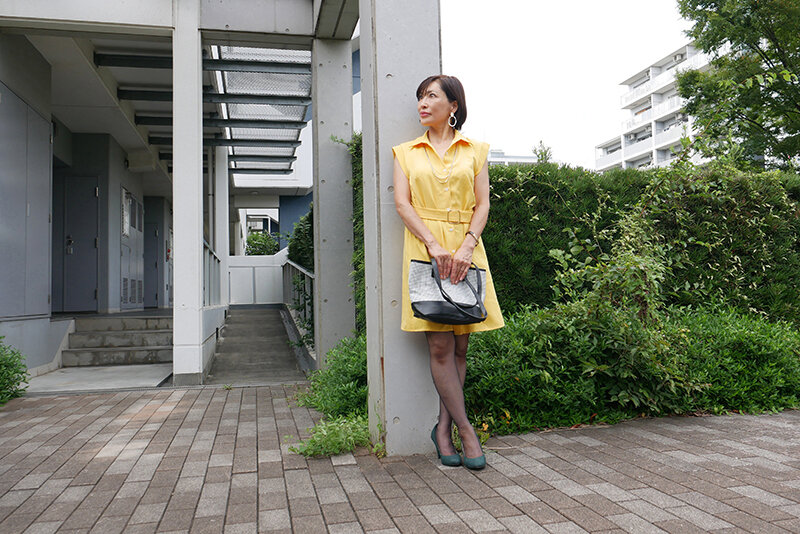 「【素人熟女】51歳人妻かすみの濃厚中出し＆潮吹き体験！欲求不満な主婦の本気セックス」のサムネイル